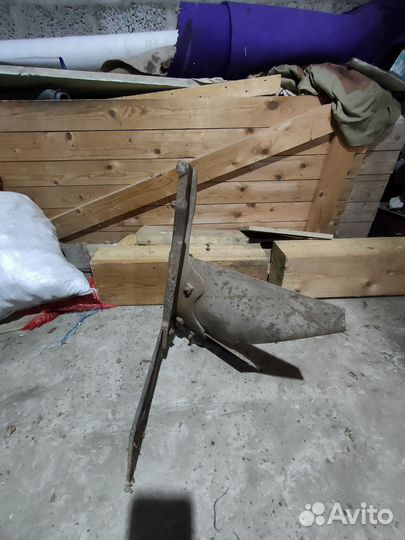 Конный плуг