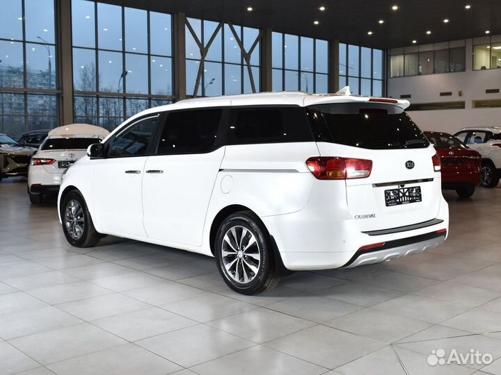 Kia Carnival 2.2 AT, 2018, 74 758 км