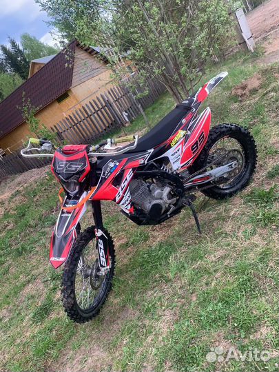 Мотоцикл BSE Z5