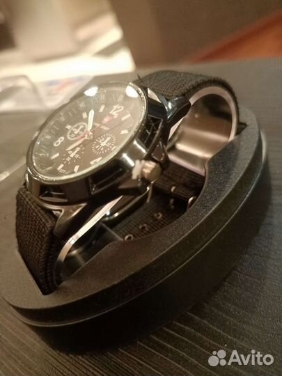 Часы Swiss Army
