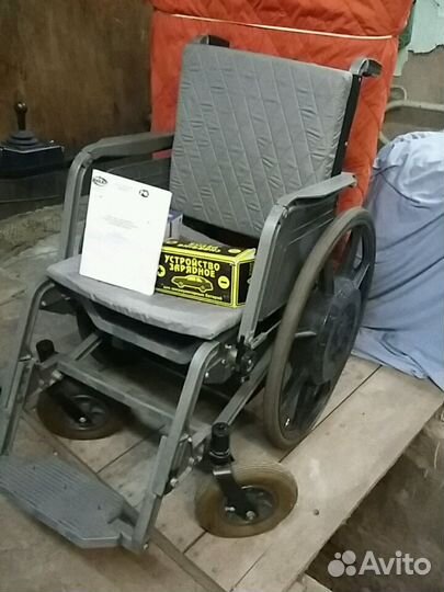 Коляска инвалидная