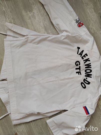 Форма для тхэквондо 150