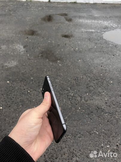 iPhone 8, 64 ГБ