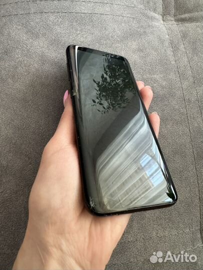 Samsung Galaxy S8, 4/64 ГБ
