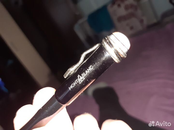 Продаю оригинальную шариковую ручку Montblanc