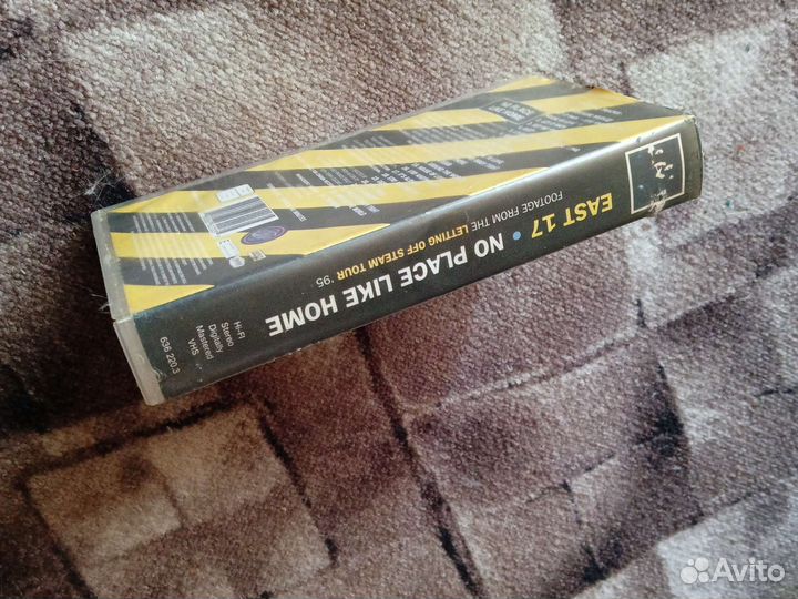 VHS кассета East 17 No place like home 95 года