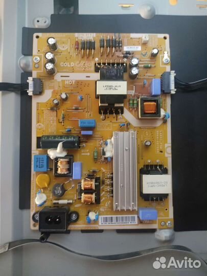 Материнская плата (Main) BN62-00765A