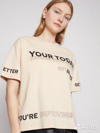 Футболки женские