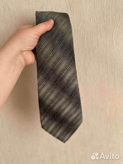 Галстуки мужские фирменные Италия Франция