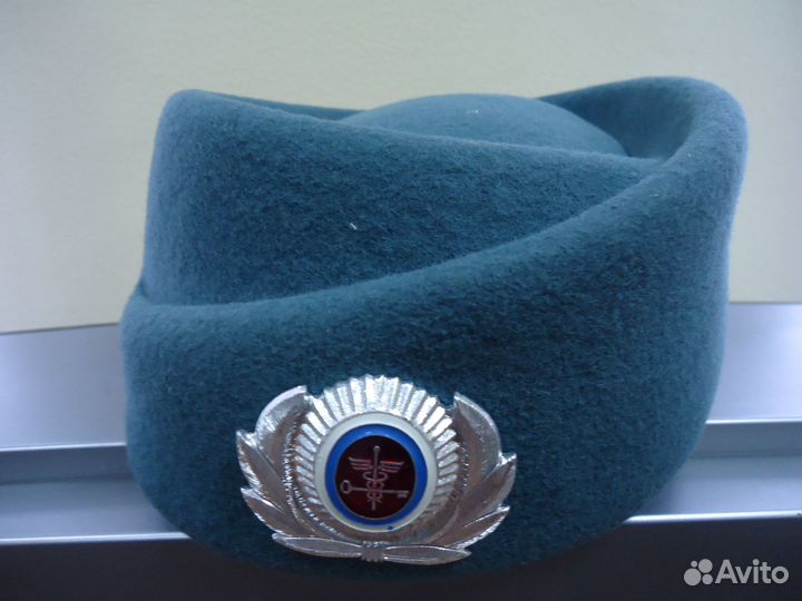 Кокарда Федеральной налоговой службы России