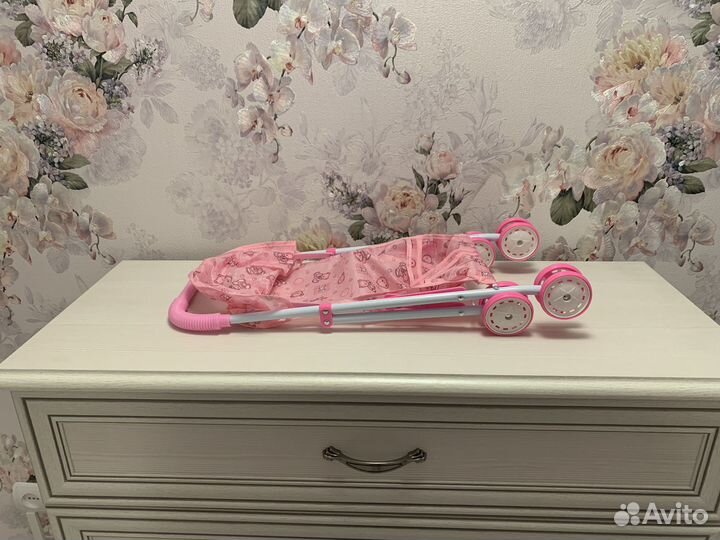 Коляска кукольная