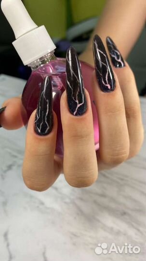 Маникюр, педикюр, гель лак