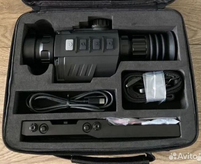 Тепловизионный прицел с лазерным дальномером