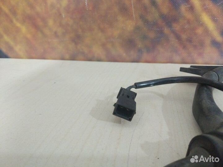 Датчик ABS задний левый Audi A4 B6 AMB 2001