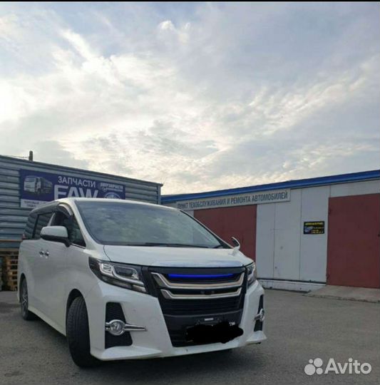Решотка радиатора modellista alphard/velfaer 30