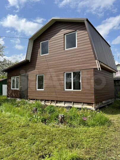 Дача 98 м² на участке 4 сот.