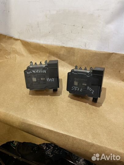 Блок ABS ESP mercedes W204 204 C class