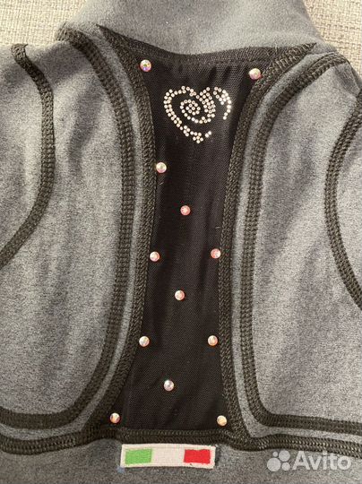 Кофта для фигурного катания