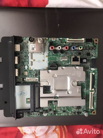 Main Board: EAX68253604 (1.0)