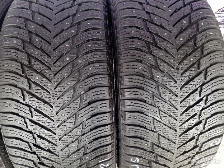 Nokian Tyres Hakkapeliitta 10p SUV 285/40 R21