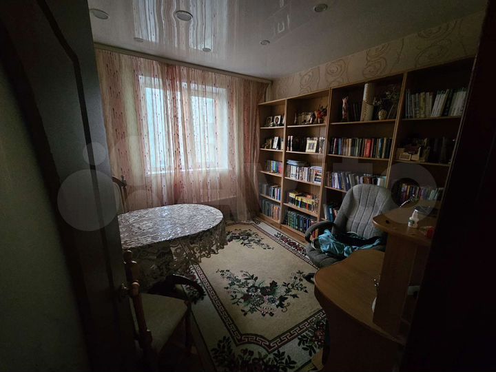 3-к. квартира, 74 м², 3/9 эт.