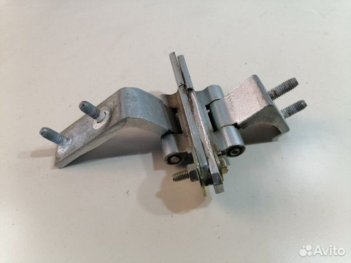 Шарниры двери (установка/гарантия) задние левые