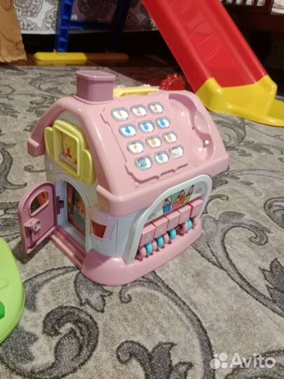 Игрушки фирменные пакетомchicco и другие