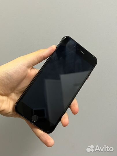 iPhone 8 Plus, 256 ГБ