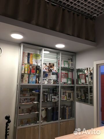 Стеклянный шкаф витрина купить в Санкт-Петербурге | Товары для дома и ...