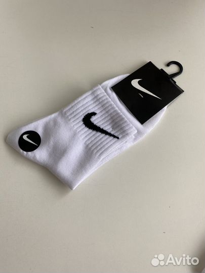 Носки Nike белые
