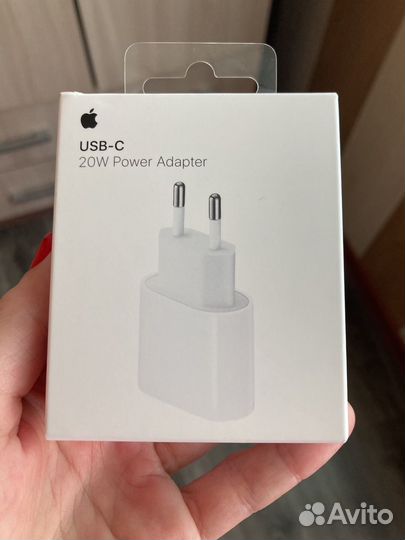 Зарядное устройство на iPhone 20w