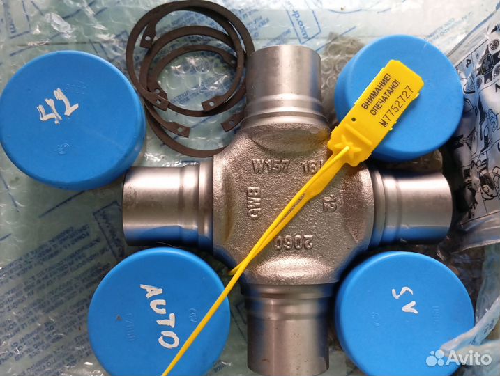 Крестовина карданного вала Volvo 1068253