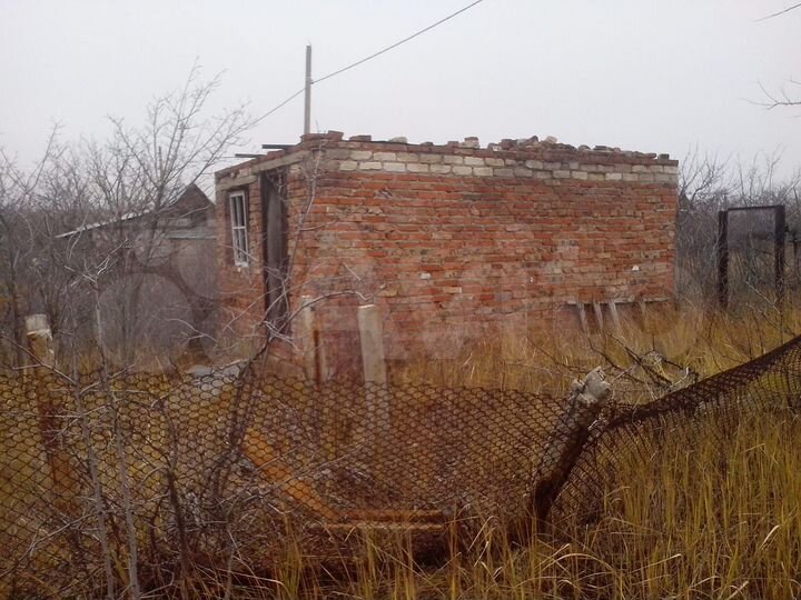 Дача 20 м² на участке 5 сот.