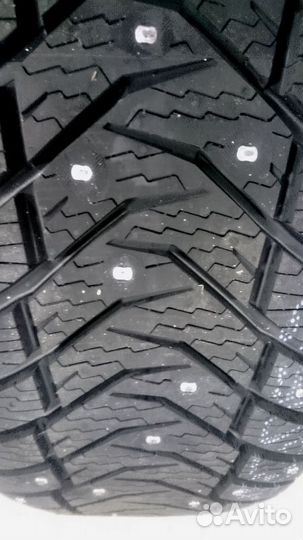 Yokohama Ice Guard IG65 215/55 R18 99T