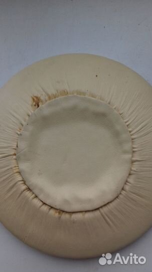 Декоративное панно. Тарелка в коже