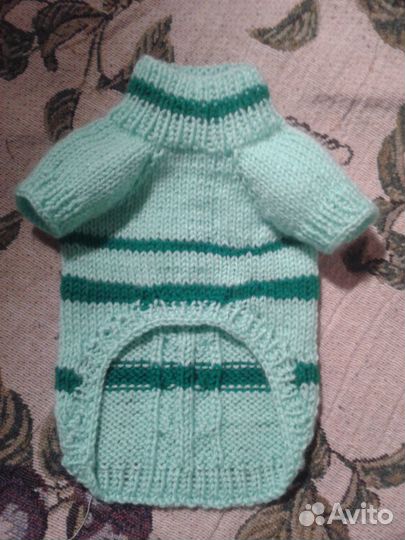 Вязанная одежда для собак мелких пород