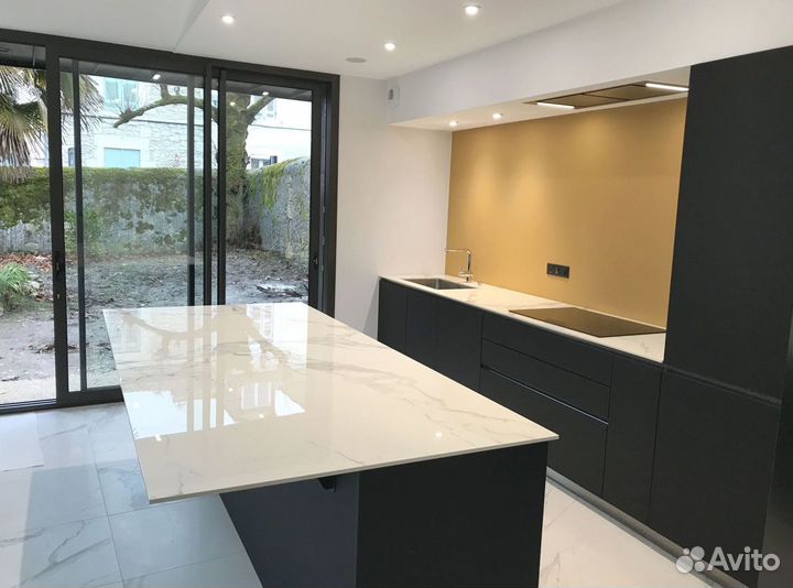 Столешница из искусственного камня