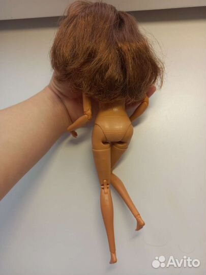 Кукла Барби шарнирная