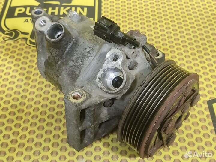 Компрессор кондиционера Nissan Juke F15 HR16DE