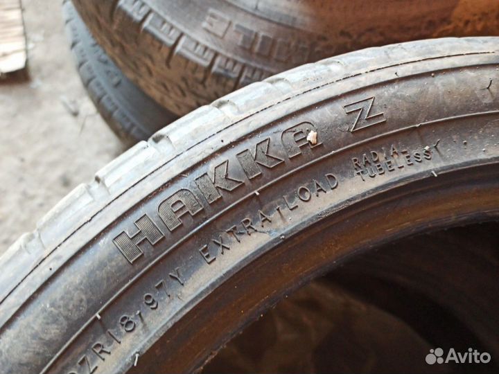 Nokian Tyres Hakka Z 245/40 R18 97Y