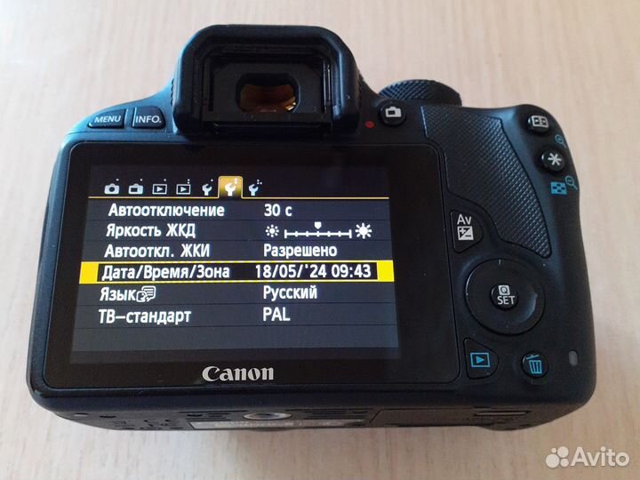 Фотоаппарат Canon EOS 100d