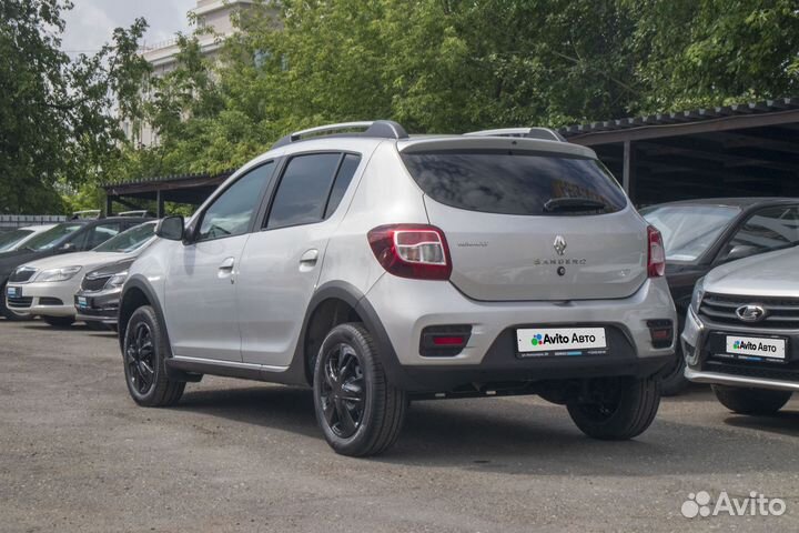 Renault Sandero Stepway 1.6 AT, 2017, 90 000 км