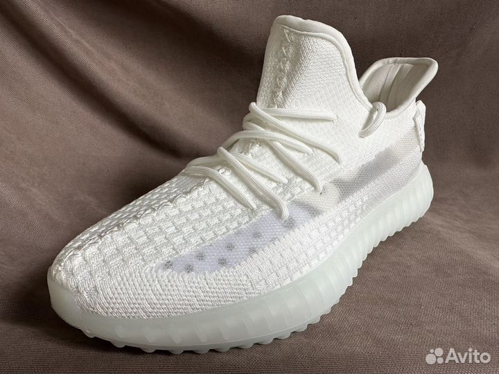 Кроссовки Adidas yeezy boost 350 белые