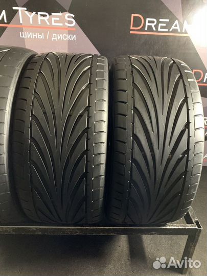 Toyo Proxes T1-R 255/40 R19