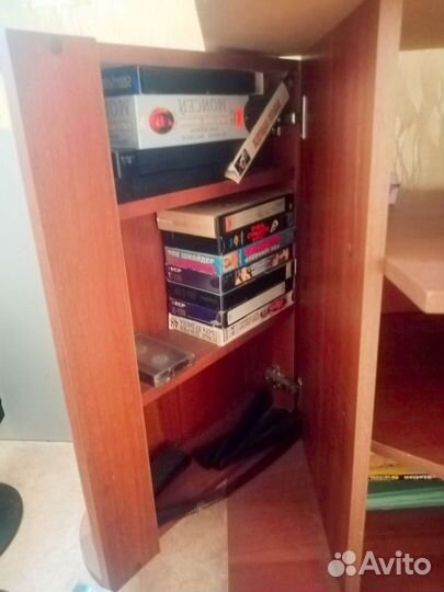 Тумба под тв