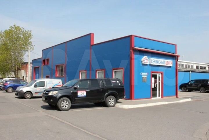 Торгово-складской комплекс с офисами, 2500 м²