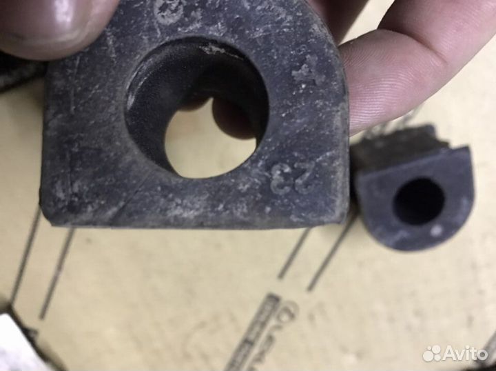 Тойота хайс трубка кондиционера