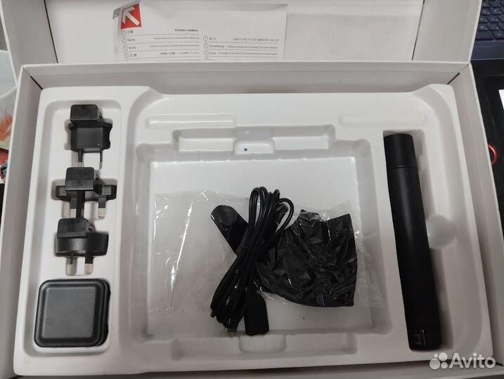 Графический планшет с экраном