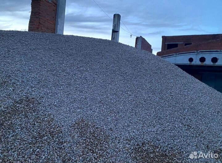 Щебень, песок, грунт и другие