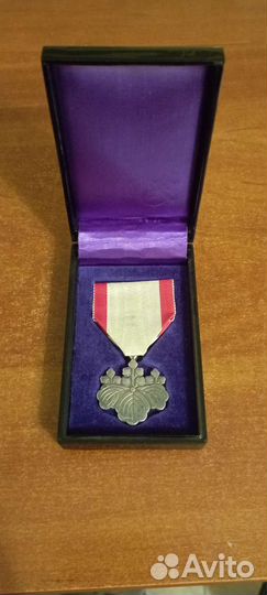 Японский орден восходящего Солнца 8й степени